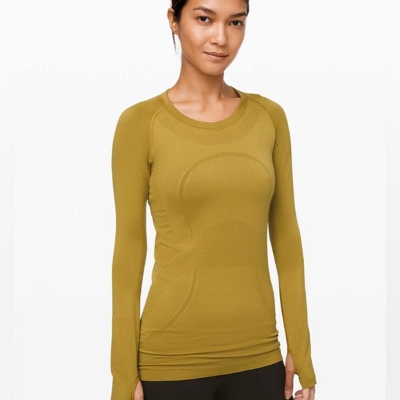lululemon athletica Tops - Lululemon Swiftly Tech Long Sleeve Crew Grape Leaf Size 6